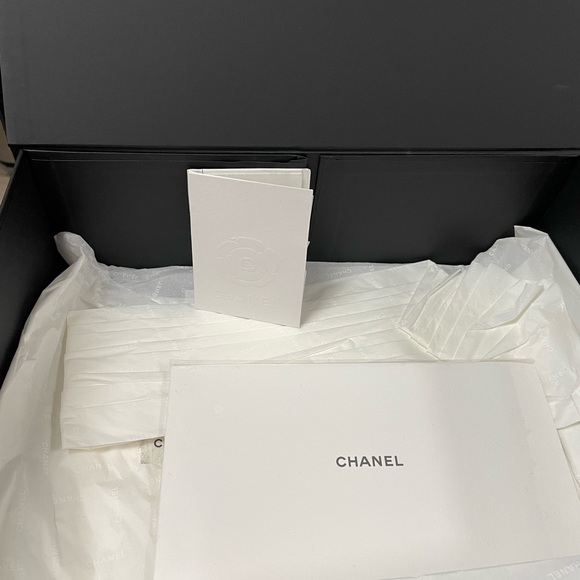 Chanel Tiffany boxes - Picture 3 of 13
